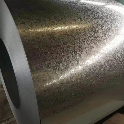 kopen Regelmatige Lovertjegi Breedte 6001250mm van de Staalrol OD1000-1500mm online vervaardiging