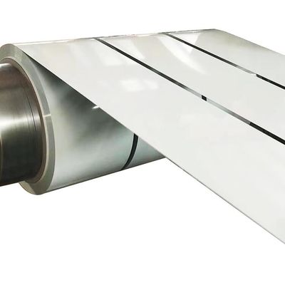 DX51D warmgewalst Corrosiebestendig de Rolppgi Ijzer van het Kleuren Met een laag bedekte Blad